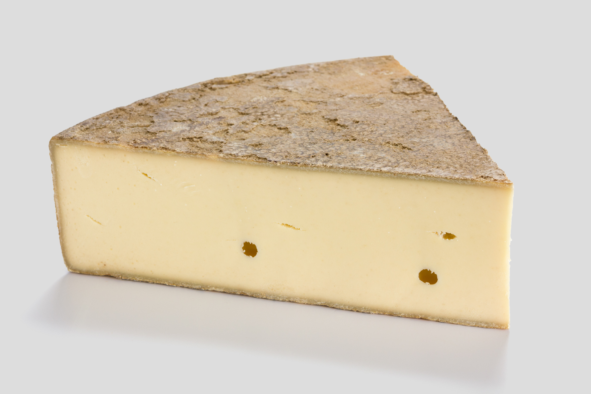 Bergkaese_extra_HG_grau-6515 Bergkäse Reserve